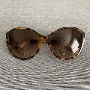 COACH Abigail sunglasses like new